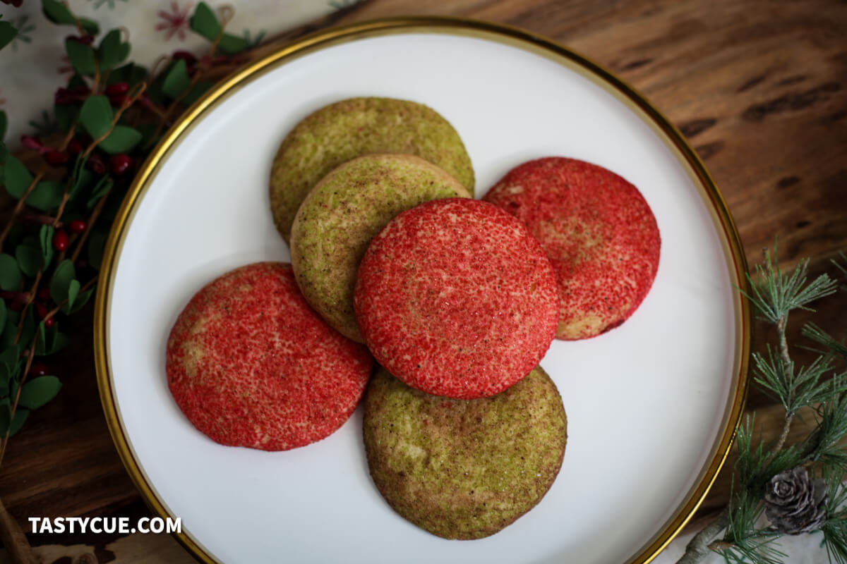 Christmas-Spiced Snickerdoodles